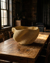 Load image into Gallery viewer, Bolga Wave Table Basket 08