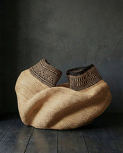 Load image into Gallery viewer, Two Head Wave Floor Basket 02