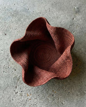 Load image into Gallery viewer, Bolga Wave Table Basket 09