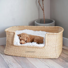 Load image into Gallery viewer, bolga dog basket bed 2