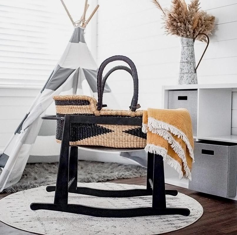 Moses Basket Bassinet and Crib